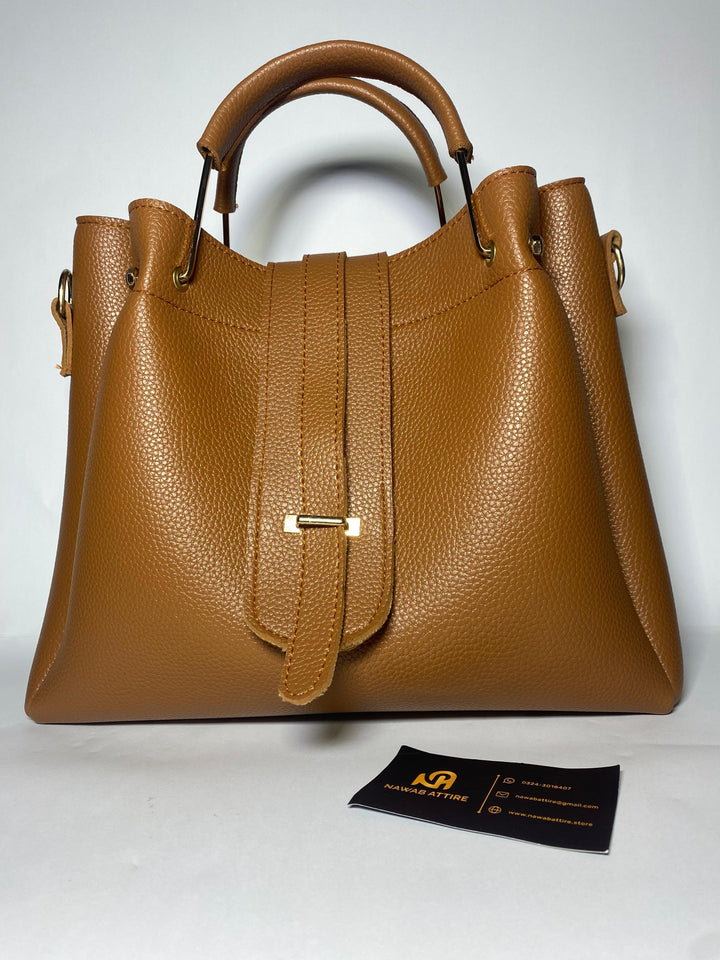 The Perfect Harmony of Tote, Shoulder, and Clutch — Designed for Every Occasion